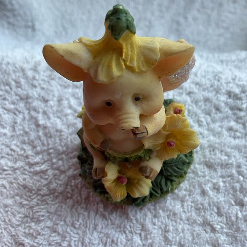 Fairy pig regency - fairy,