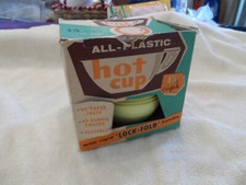 Vintage All Plastic Hot Cup Lock Fold Handle by Federal Bar Ware in original box