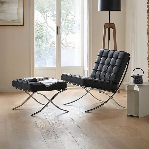 Barcelona chair with footstool - with,
