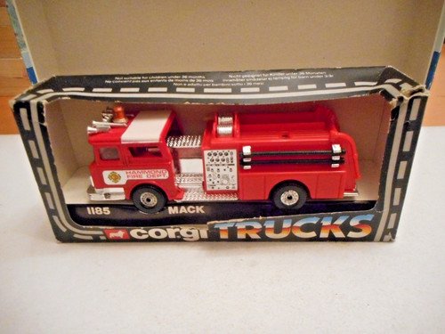 Corgi 1185 mack fire truck - 1185,