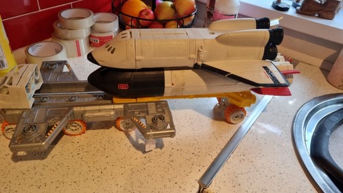 Matchbox mega rig - rig, space