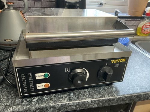 Doughnut making machine - doughnut,