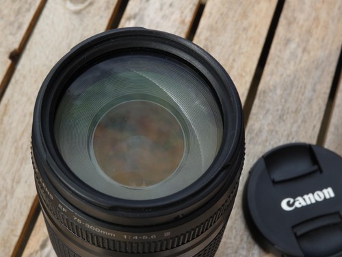 Canon 300mm 5 - 75-300mm, f/4-5.6