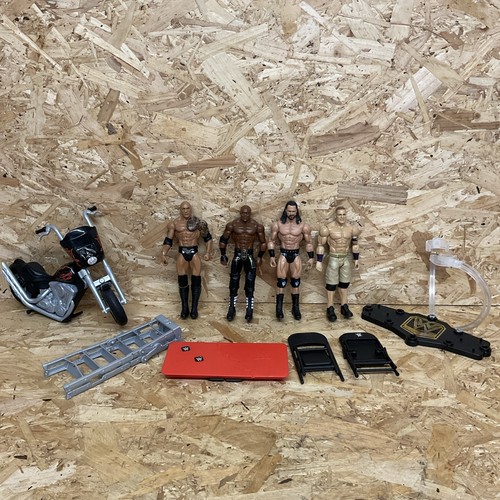 Wwe figures and - figures, accessories