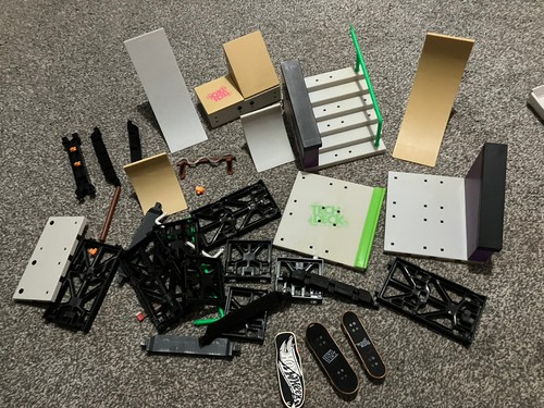 Tech deck bundle with ramps - tech,