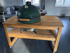 XL Big Green Egg bbq In Acacia