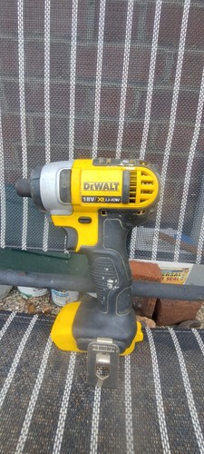 Dewalt dcf885 18v ion - 18v, li-ion
