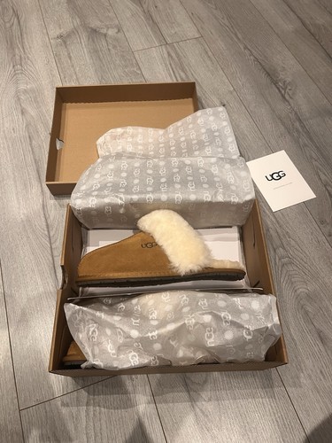 Ugg brown slippers - brown,