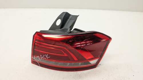 Volkswagen passat tail - volkswagen,