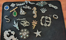 Job Lot of Vintage Brooches x 21   repair wear Attwood sawyer butler Wilson