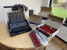 GBC CombBind C20 Manual Comb Binding Machine Unit - Black