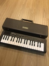 YAMAHA PortaSound PS-2 Keyboard from Japan Used