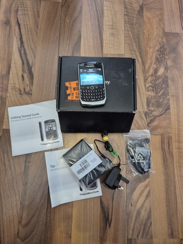 Blackberry curve 8900 unlocked - blackberry,