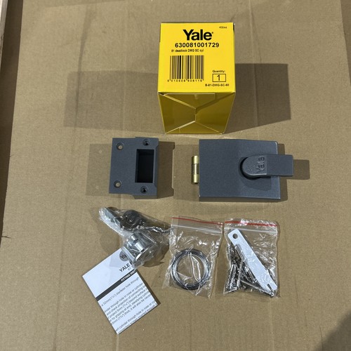 Yale roller bolt night - 81,