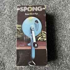 Vintage Cast Iron Spong Bean