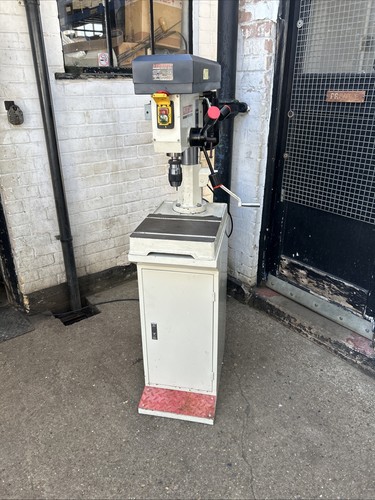 Axminster pillar drill 240v - drill,