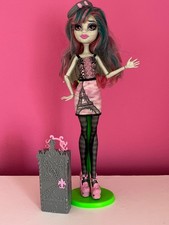 Monster High Rochelle Goyle Scaris City Of Frights 2011