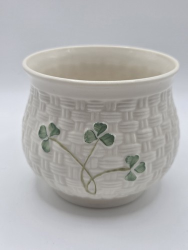 Belleek woven effect - woven,