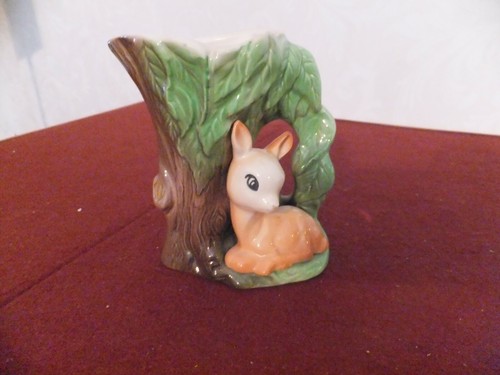 Hornsea fauna deer vase - deer,