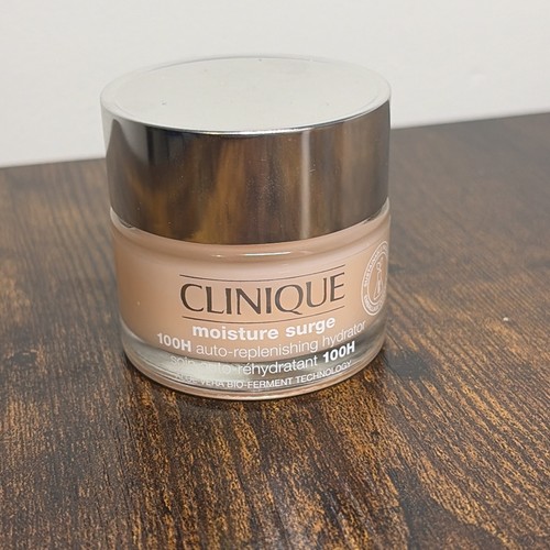 Clinique moisture surge 100h - clinique,