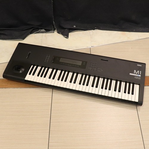Korg music workstation - m1,
