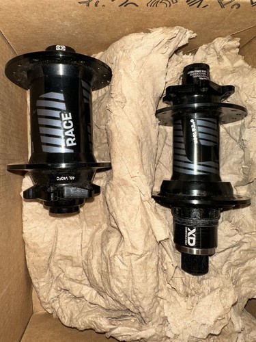Thirteen trsr front - e,