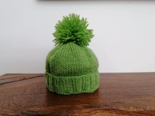 Newborn Baby Lime Bobble hat 30cm