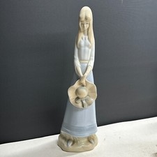 Vintage Valencia Porcelain Figurine Woman Spain Miquel Requena S.A.