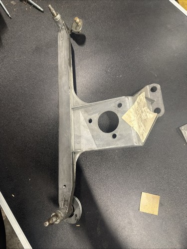 Saab 900 classic - wiper, mech