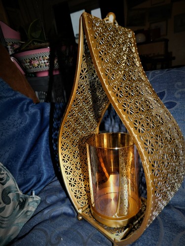 Large hanging gilt - gilt, open
