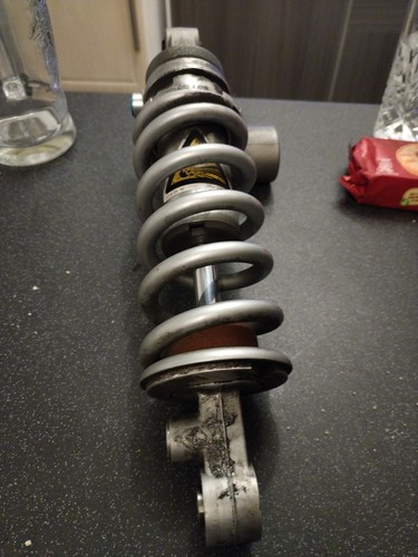 Yamaha 2004 rear shock - yamaha, r1