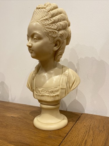 Vintage large cream - vintage, alabaster