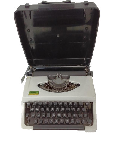 Vintage brother 100 - brother, portable