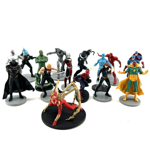 Disney store marvel - disney, standing