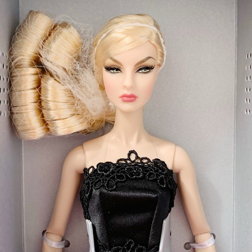 Integrity toys fashion royalty - toys,