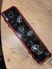 Focusrite Scarlett 2i2 4th Gen USB Audio Interface