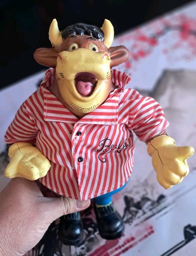 Bullseye bully squishy figure - squishy,