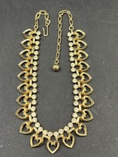 Vtg Trifari Signed Gold Tone With Clear Rhinestones Hearts Necklace 16” Long
