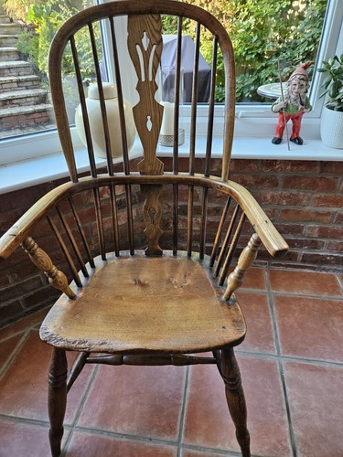 Peice 18th century windsor - x,