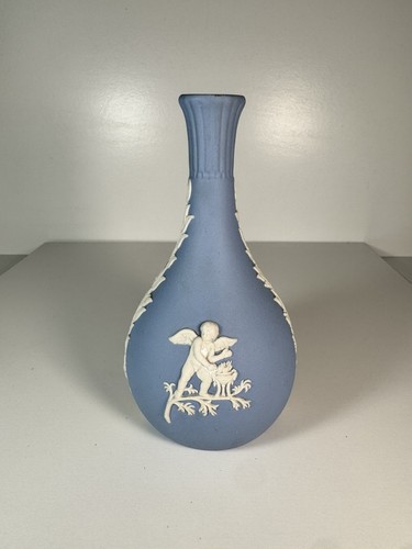 Wedgewood jasperware bud vase - jasperware,