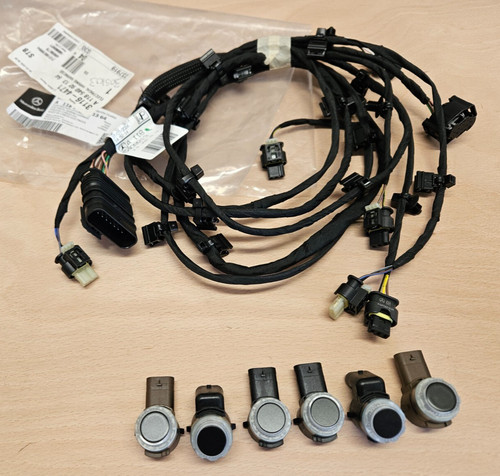New genuine mercedes cla c118 - genuine,