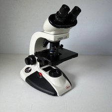 Leica CM E Compound Microscope Upright Brightfield 1349522X