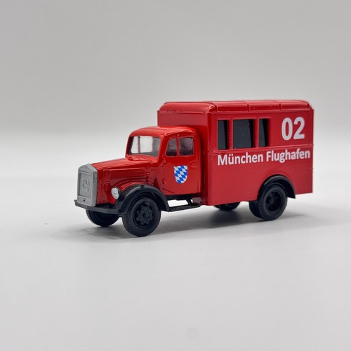 Mercedes benz 3000 airport - l,