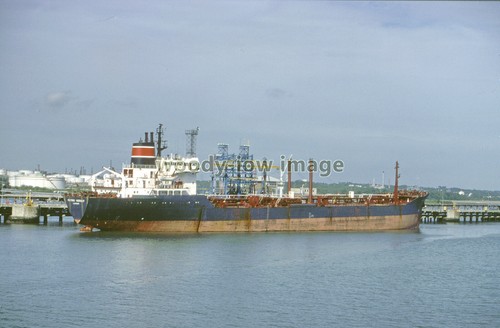 Slxy235 oil tanker - tanker,