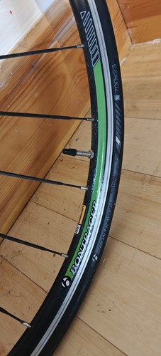 Aero spoke race wheels 700c - race,