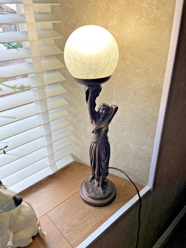 Art deco bronze - deco, lady