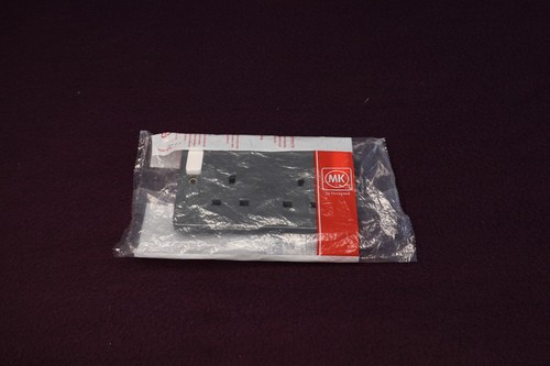 K2746gra 13a double pole - 13a,