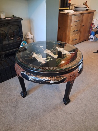 Vintage round chinoiserie - round,
