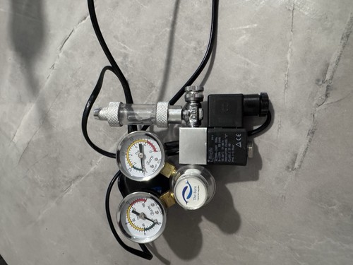 Co2 regulator - co2,