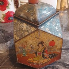 Antique Victory-V lozenge tin